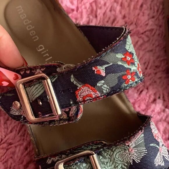 Madden Girl Floral Sandals - Picture 2 of 4